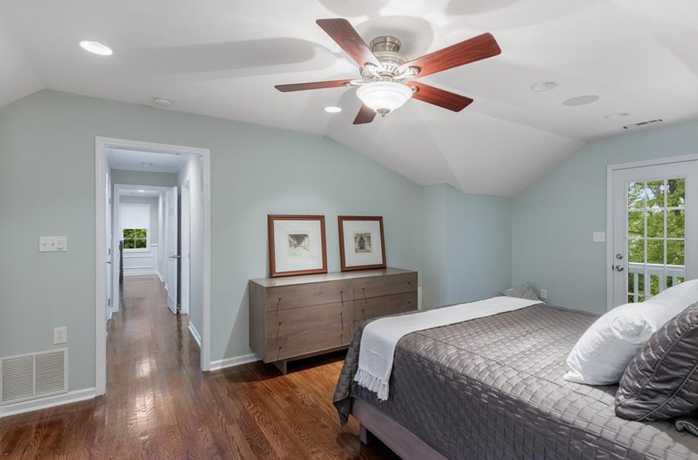 1716 Bridgeport Dr, Atlanta GA  30329-2532 exterior