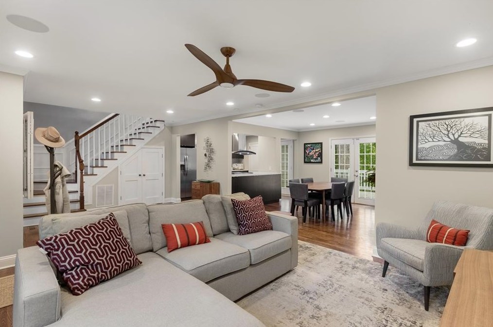 1716 Bridgeport Dr, Atlanta GA  30329-2532 exterior