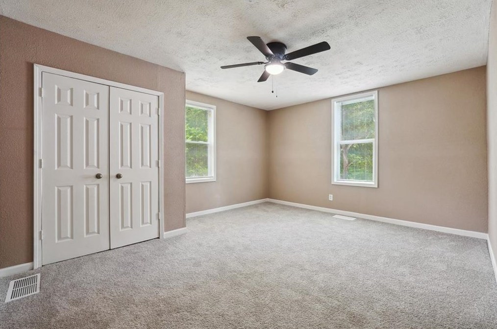 1589 Broad St, Conyers GA  30012-3706 exterior