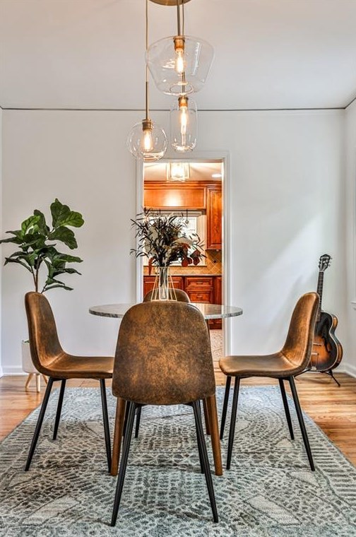 148 Willow Ln, Decatur GA  30030-1426 exterior