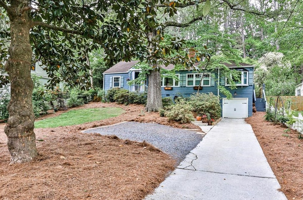 148 Willow Ln, Decatur GA  30030-1426 exterior