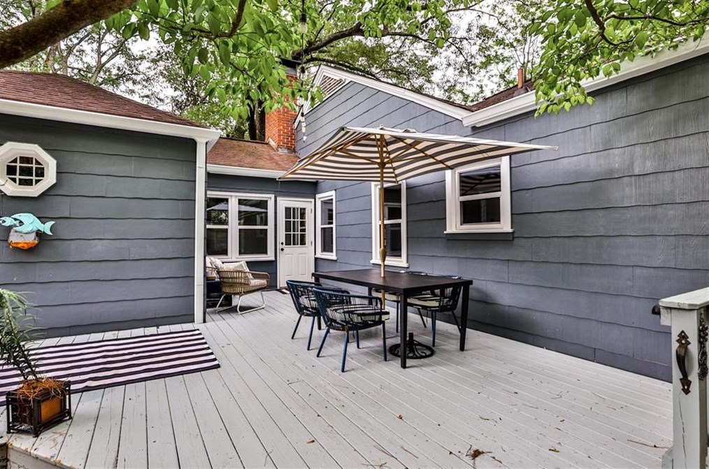 148 Willow Ln, Decatur GA  30030-1426 exterior