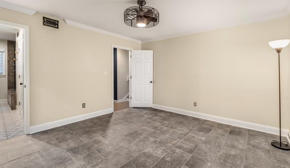 1810 Rockridge Pl, Atlanta GA  30324-5264 exterior
