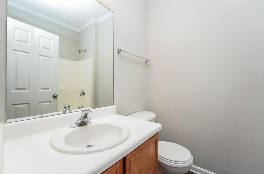 1814 Chickory Ct, Stockbridge GA  30281-7945 exterior