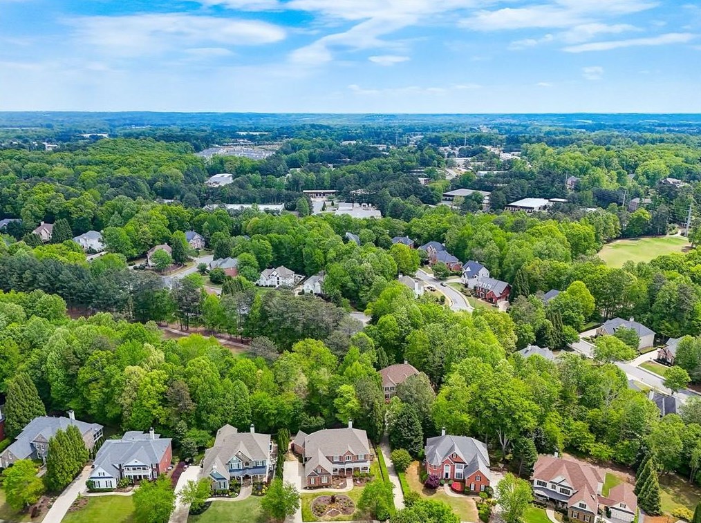 430 Majestic Cv, Alpharetta GA  30004-4567 exterior