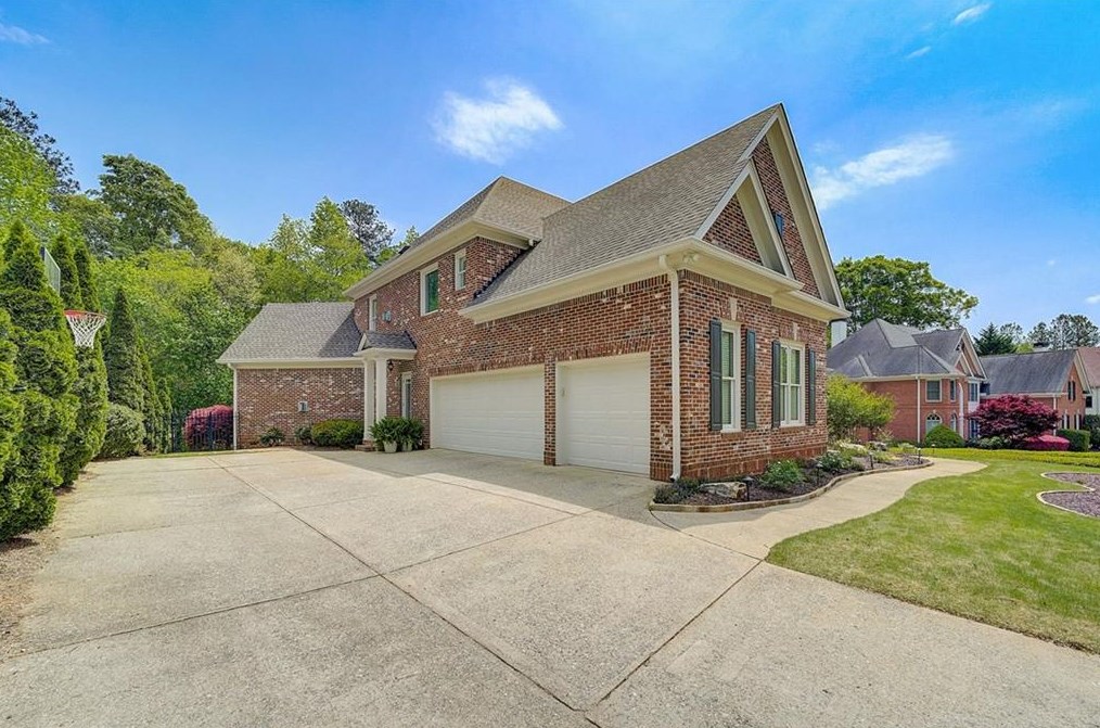 430 Majestic Cv, Alpharetta GA  30004-4567 exterior