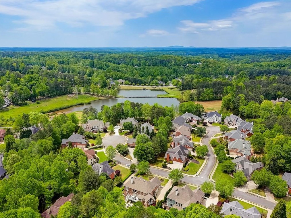 430 Majestic Cv, Alpharetta GA  30004-4567 exterior