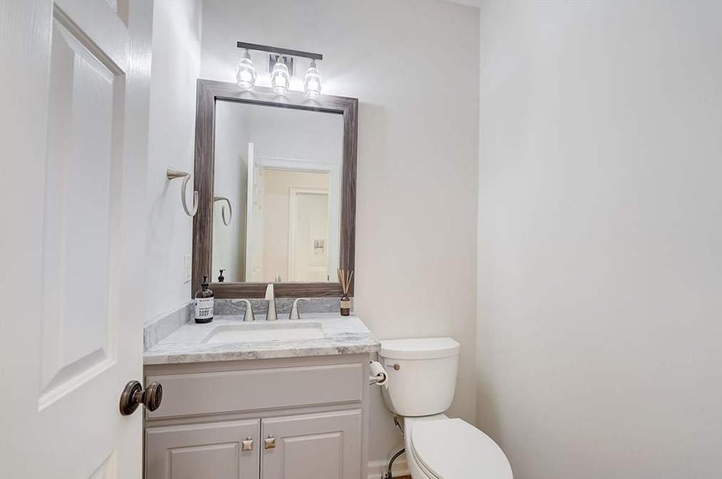 430 Majestic Cv, Alpharetta GA  30004-4567 exterior