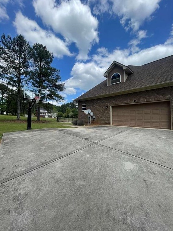 312 Pine Needle Ct, Stockbridge GA 30281-1595 exterior