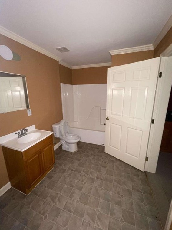 312 Pine Needle Ct, Stockbridge GA 30281-1595 exterior