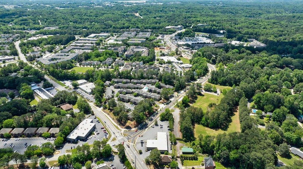 4804 Chamblee Dunwoody Rd, Atlanta GA  30338-5606 exterior