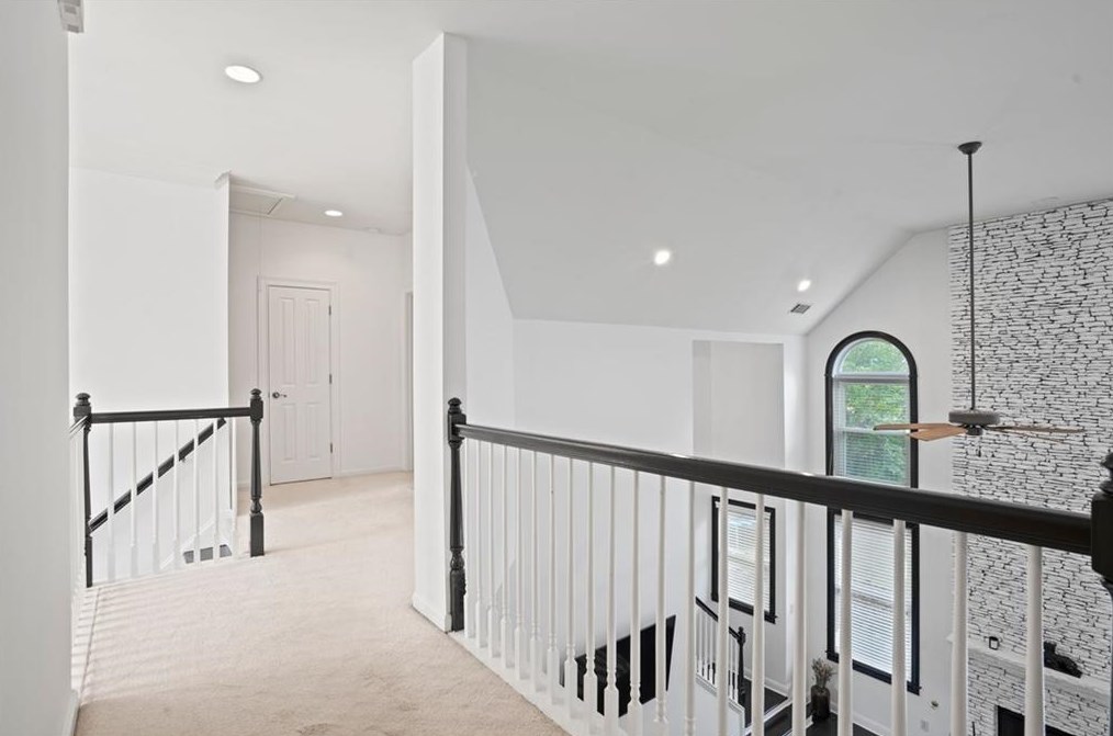 5093 Healey Dr, Smyrna GA  30082-5067 exterior