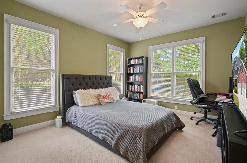 5093 Healey Dr, Smyrna GA  30082-5067 exterior