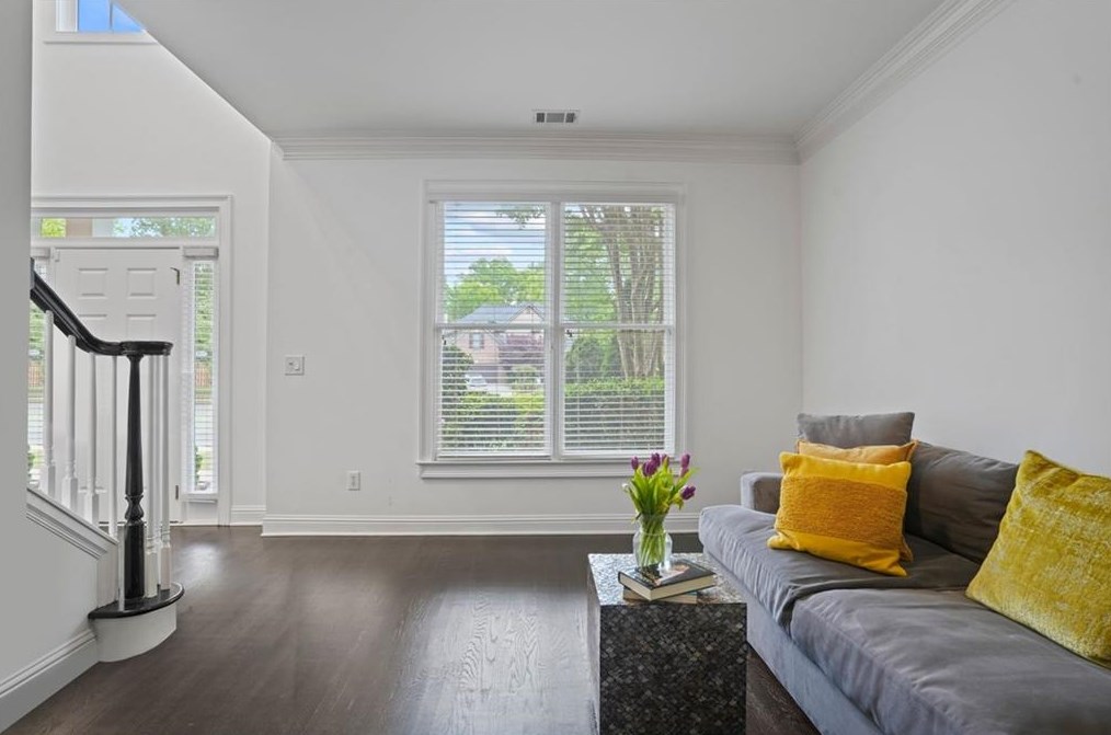 5093 Healey Dr, Smyrna GA  30082-5067 exterior