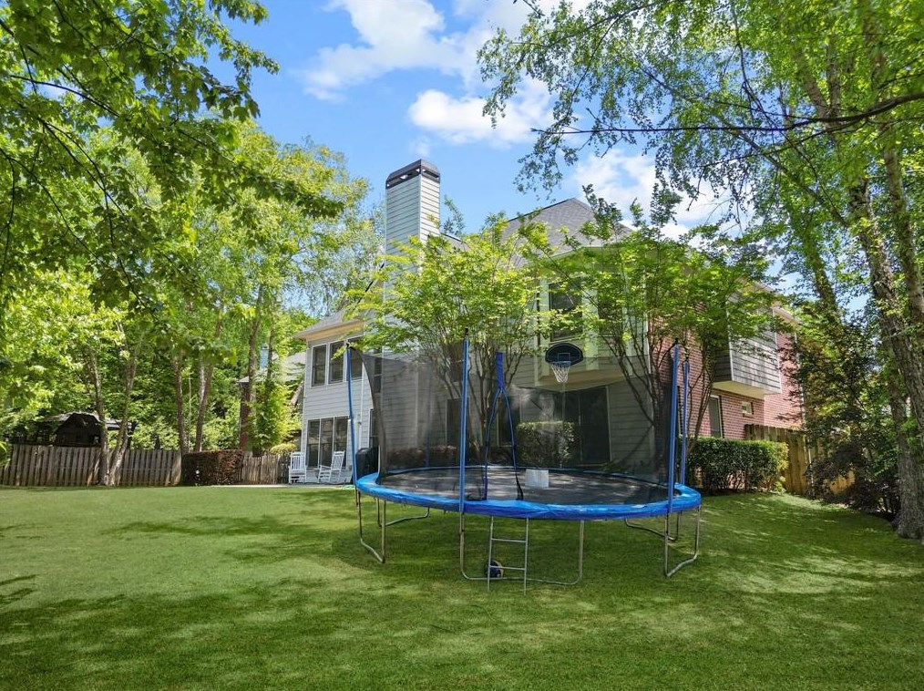 5093 Healey Dr, Smyrna GA  30082-5067 exterior