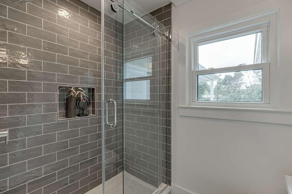 239 Midvale Dr, Atlanta GA  30342-3326 exterior