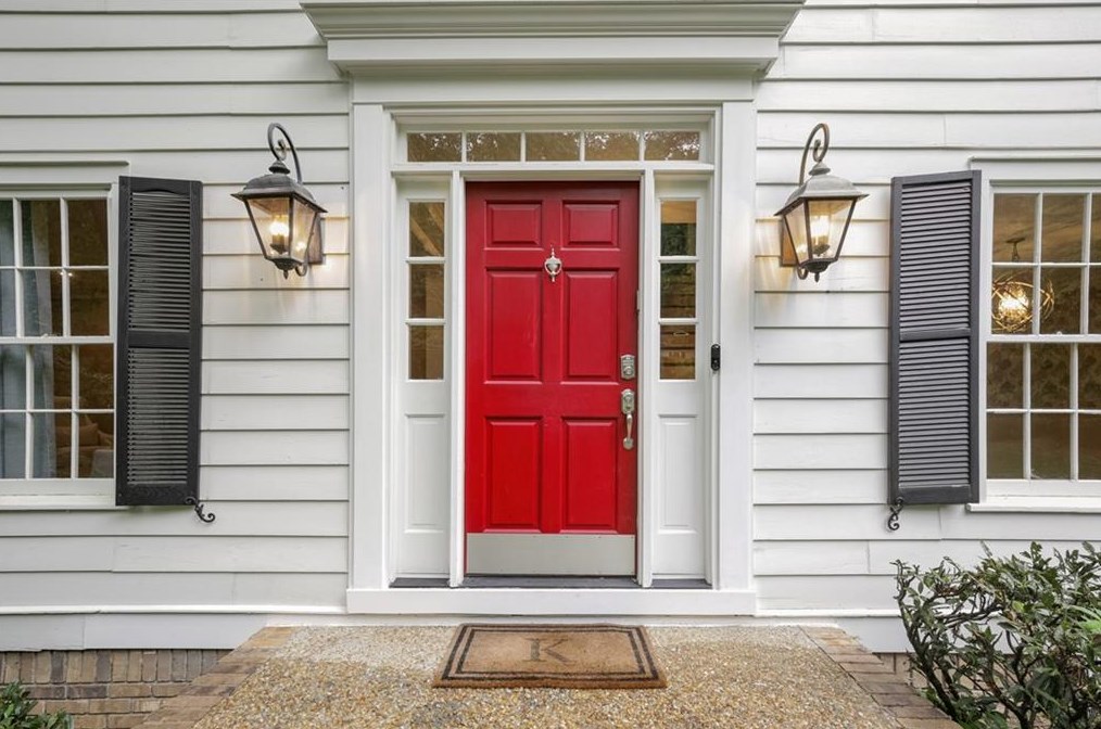 505 Harbor Dr, Atlanta GA  30328-2735 exterior