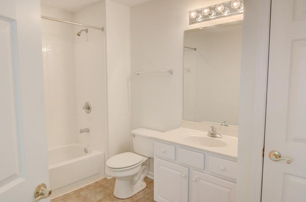 3027 Orch Rdg Cir, Duluth GA 30096-7420 exterior