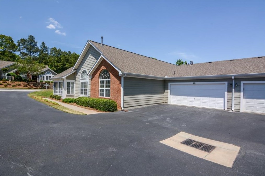 3027 Orch Rdg Cir, Duluth GA 30096-7420 exterior