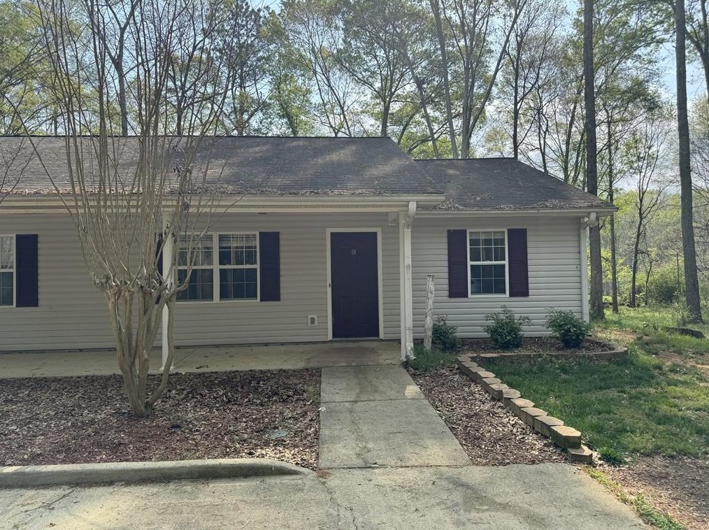 1727 Oak Grove Church Rd, Carrollton GA  30117-9506 exterior