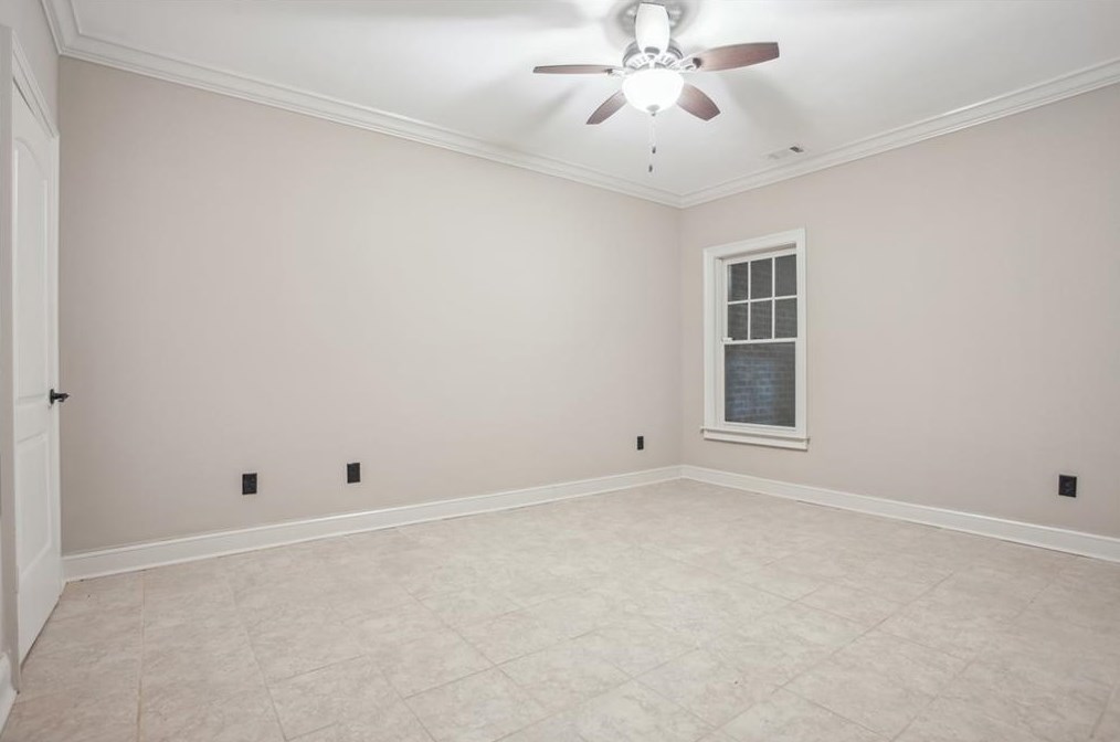 1121 Wimberly Rd, Atlanta GA  30319-2636 exterior
