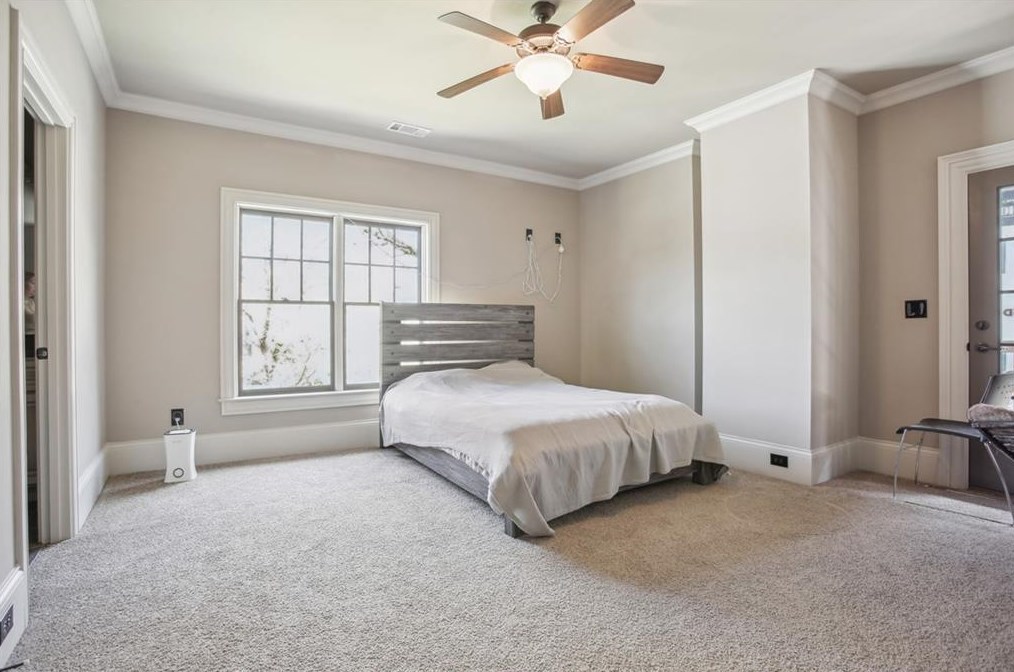 1121 Wimberly Rd, Atlanta GA  30319-2636 exterior