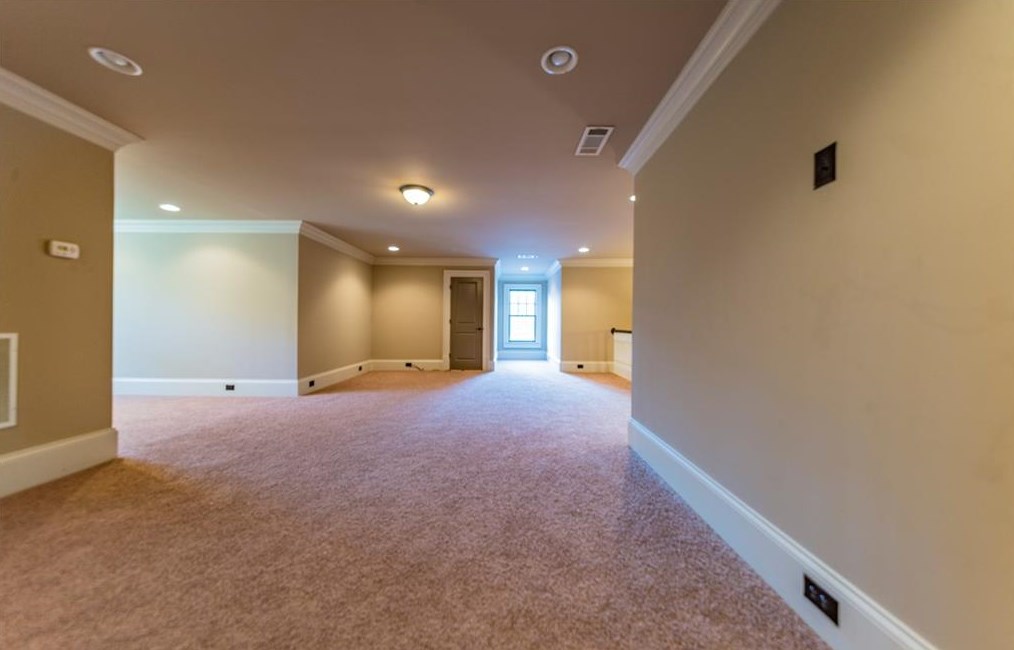 1121 Wimberly Rd, Atlanta GA  30319-2636 exterior
