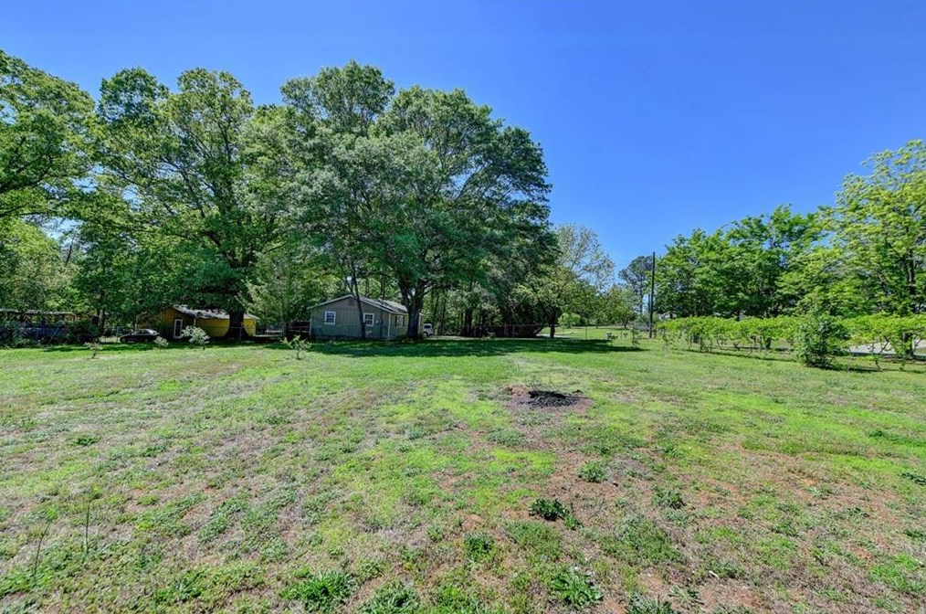 3121 Sardis Rd, Gainesville GA 30506-2013 exterior