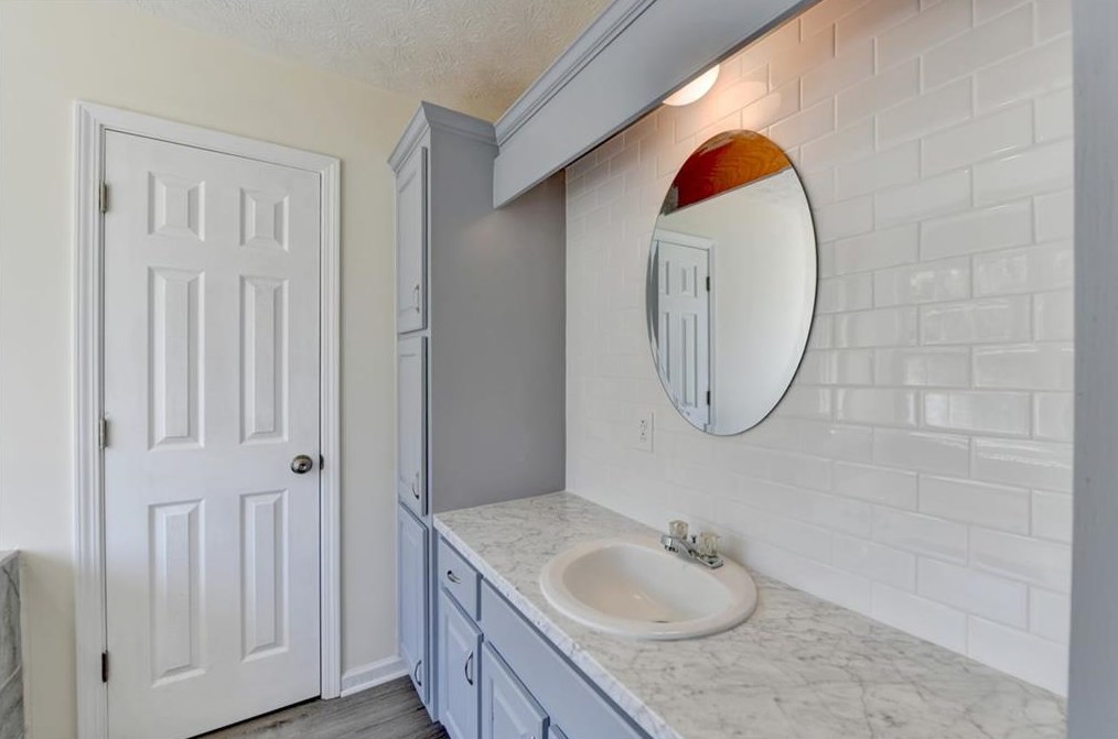 3121 Sardis Rd, Gainesville GA 30506-2013 exterior