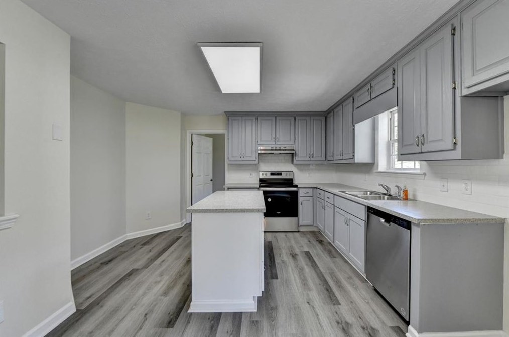 3121 Sardis Rd, Gainesville GA 30506-2013 exterior