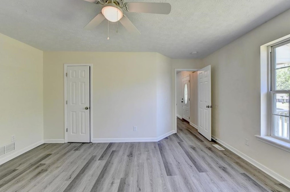 3121 Sardis Rd, Gainesville GA 30506-2013 exterior