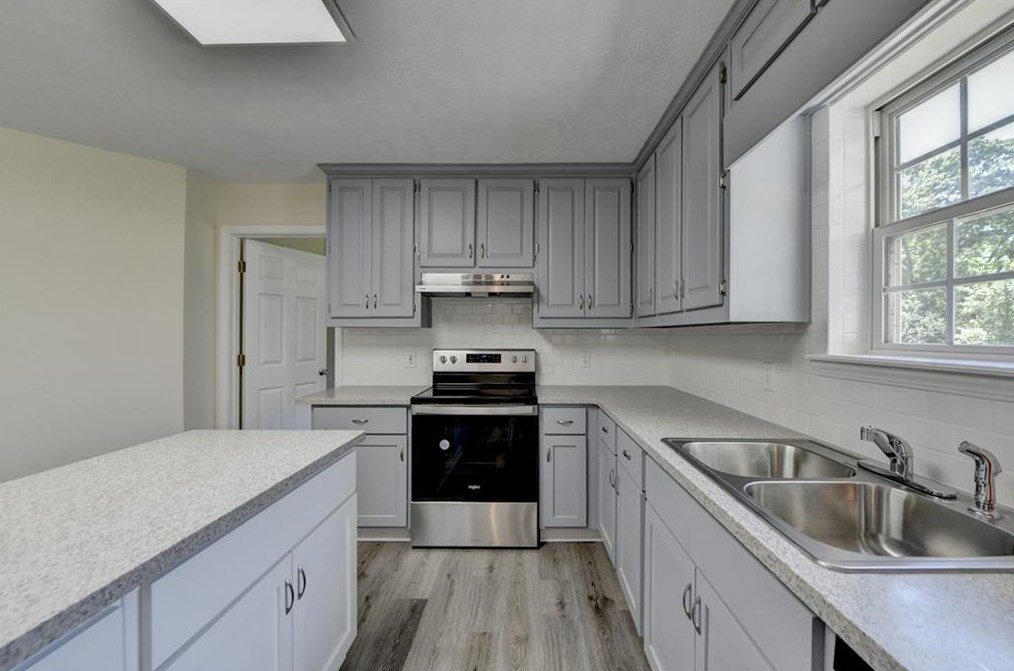 3121 Sardis Rd, Gainesville GA 30506-2013 exterior