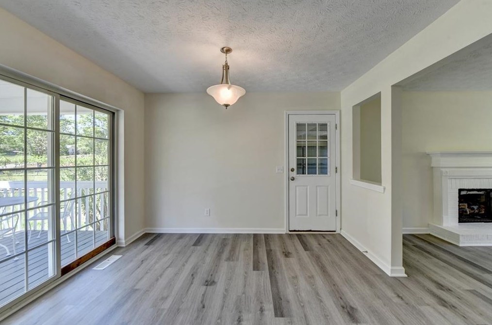 3121 Sardis Rd, Gainesville GA 30506-2013 exterior