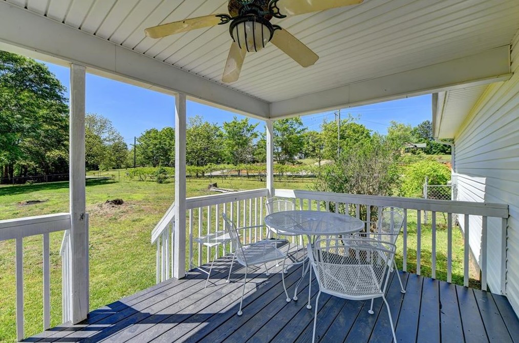 3121 Sardis Rd, Gainesville GA 30506-2013 exterior