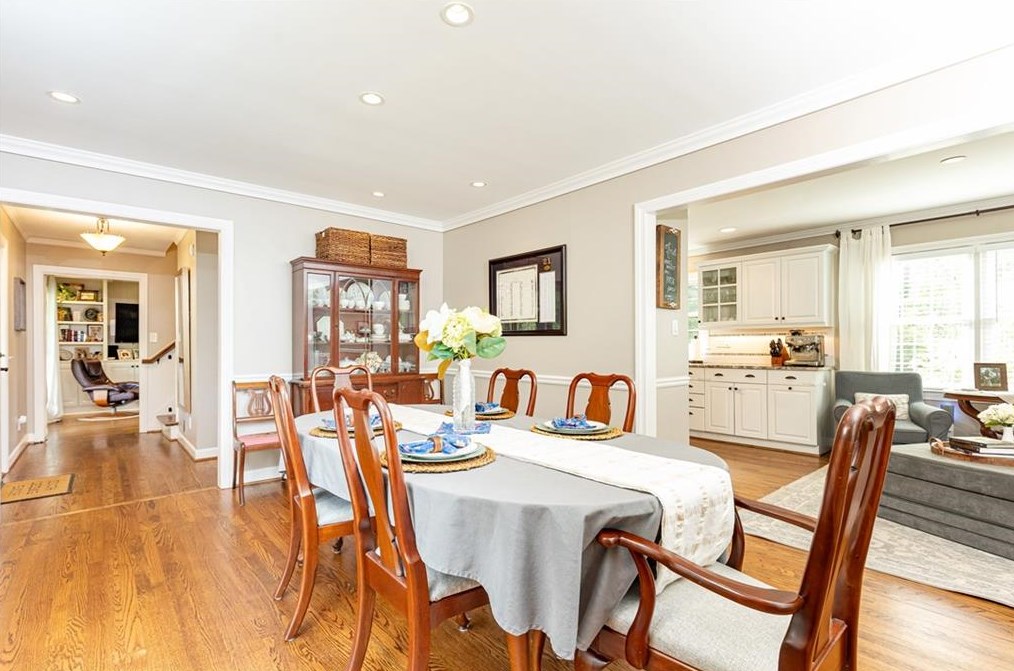 1577 Riderwood Ct, Decatur GA  30033-1505 exterior