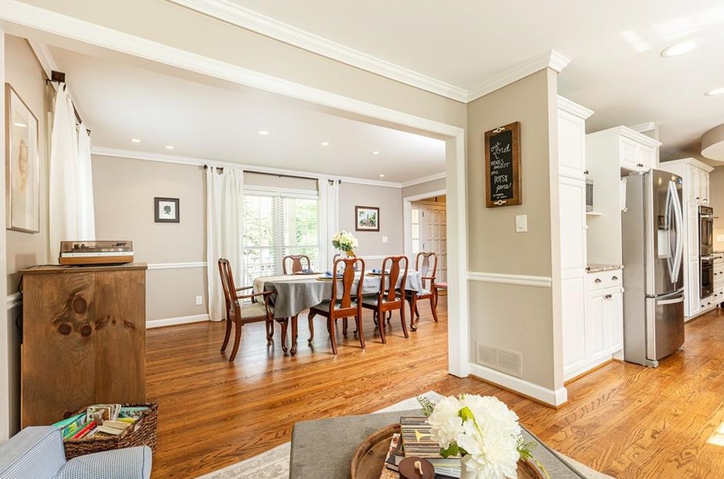 1577 Riderwood Ct, Decatur GA  30033-1505 exterior