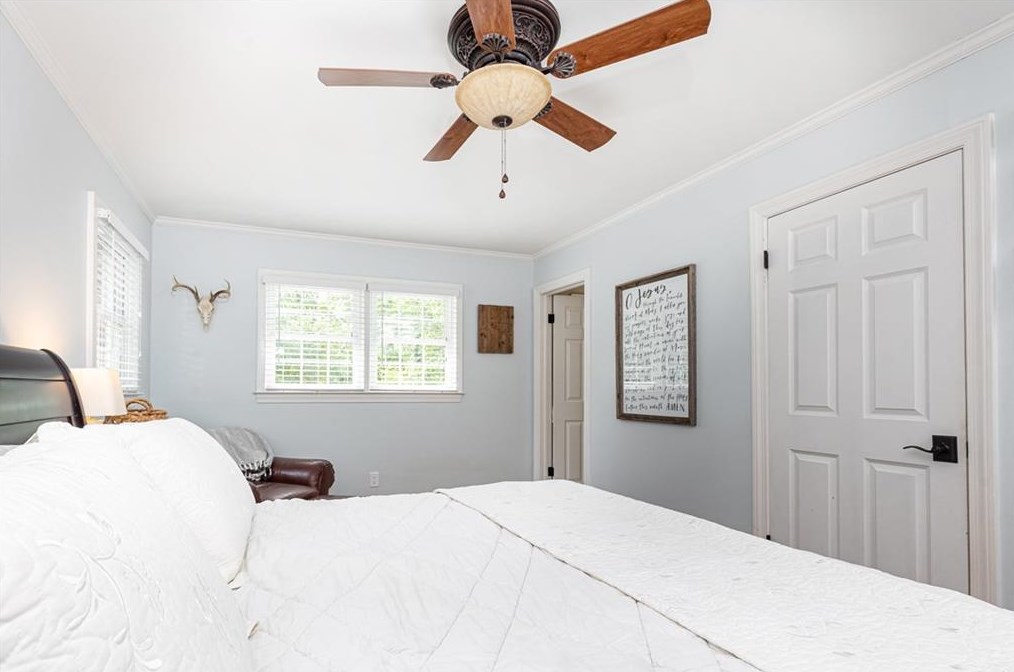 1577 Riderwood Ct, Decatur GA  30033-1505 exterior