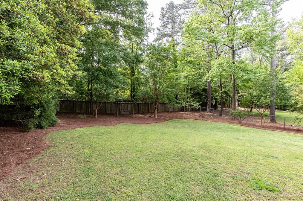 1577 Riderwood Ct, Decatur GA  30033-1505 exterior