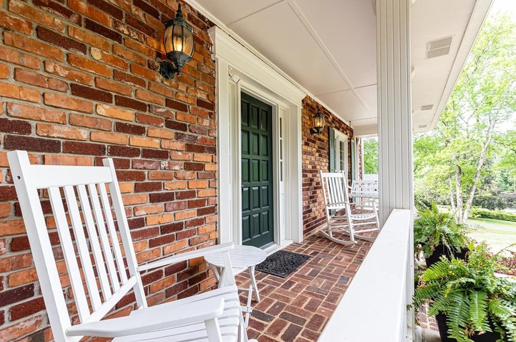 1577 Riderwood Ct, Decatur GA  30033-1505 exterior