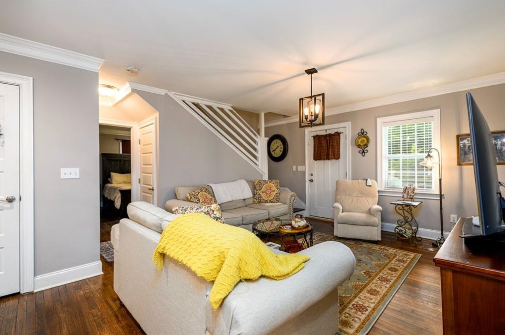 174 Clifton St, Atlanta GA  30317-2032 exterior
