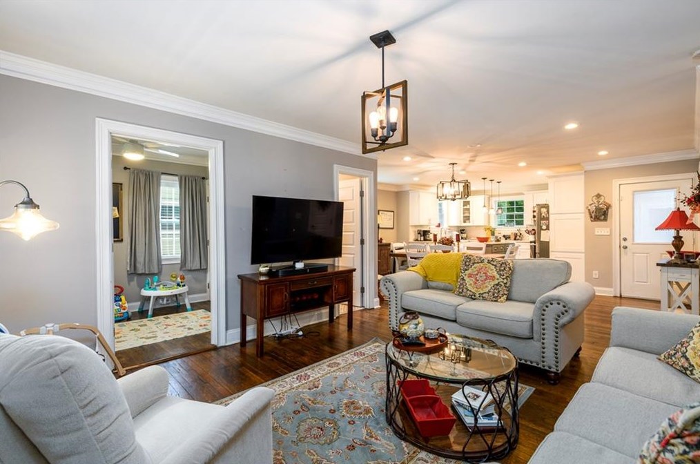 174 Clifton St, Atlanta GA  30317-2032 exterior