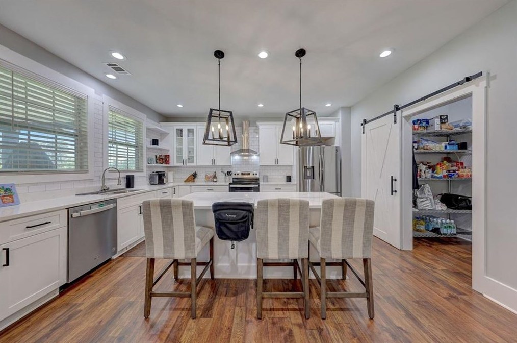 3273 Lenora Church Rd, Lithonia GA  30039-4804 exterior