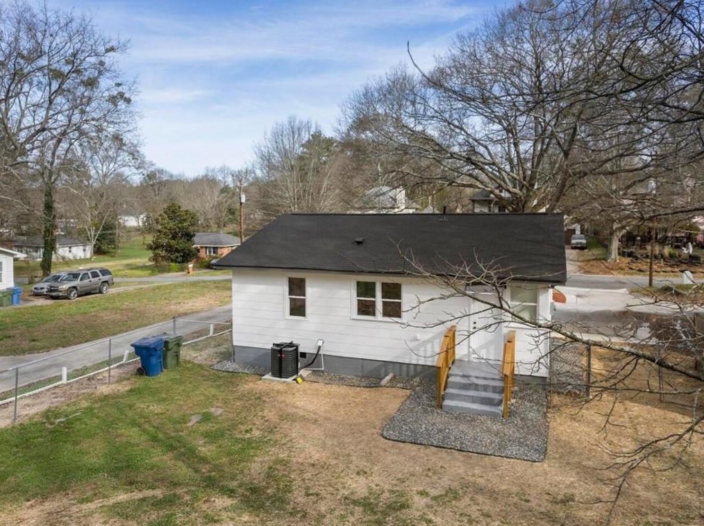 853 Hargis St, Atlanta GA  30315-8605 exterior