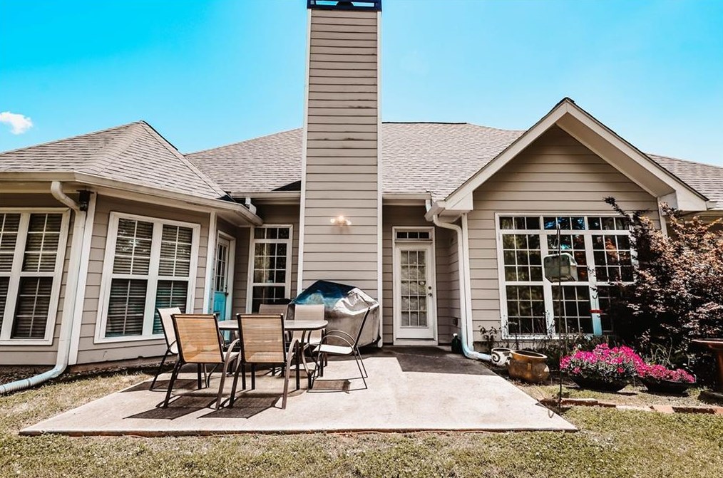 88 Devynwood Ct, Dallas GA 30157-6798 exterior