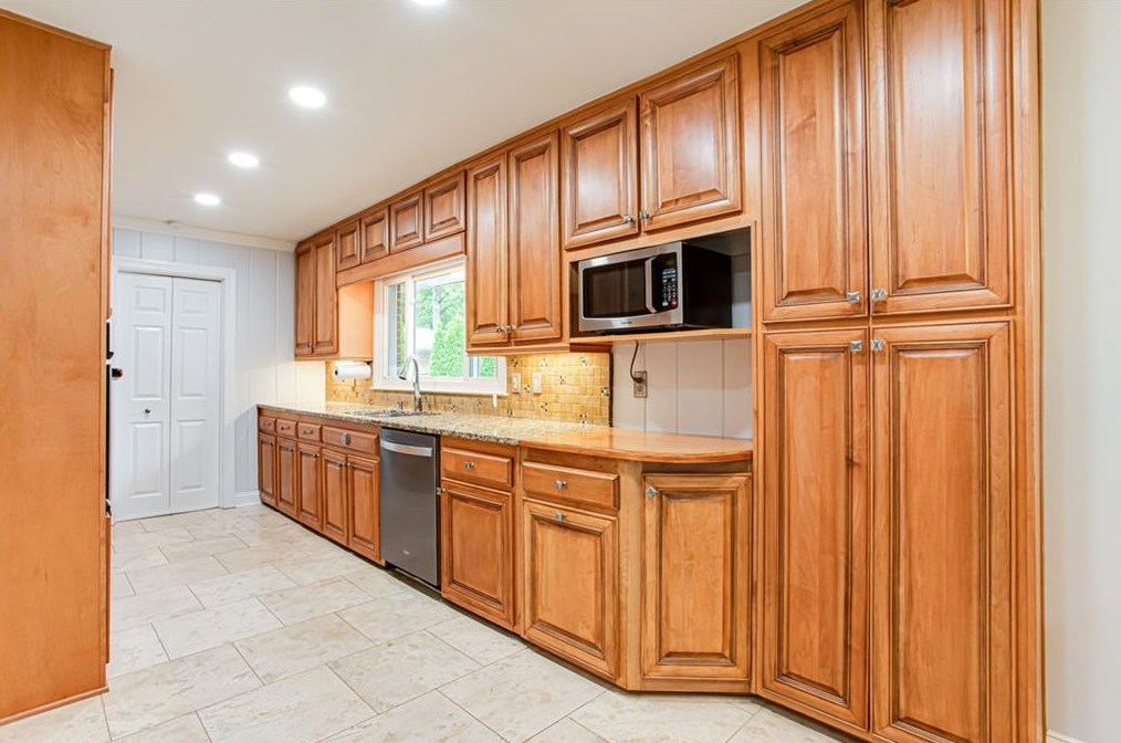 3902 Faronview Rd, Atlanta GA  30340-4607 exterior