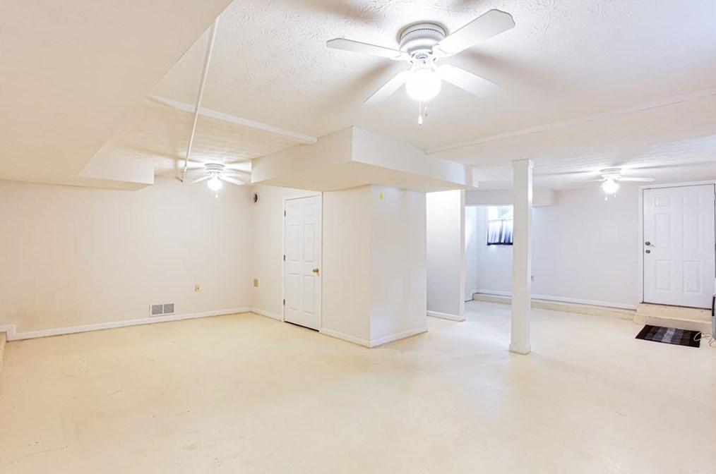 3902 Faronview Rd, Atlanta GA  30340-4607 exterior