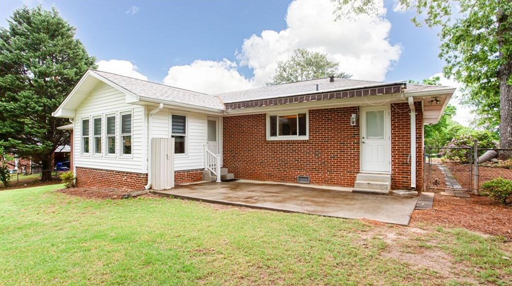 3902 Faronview Rd, Atlanta GA  30340-4607 exterior