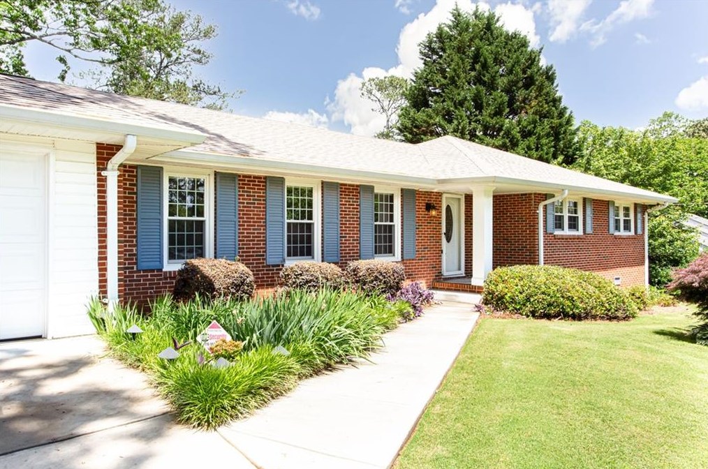 3902 Faronview Rd, Atlanta GA  30340-4607 exterior