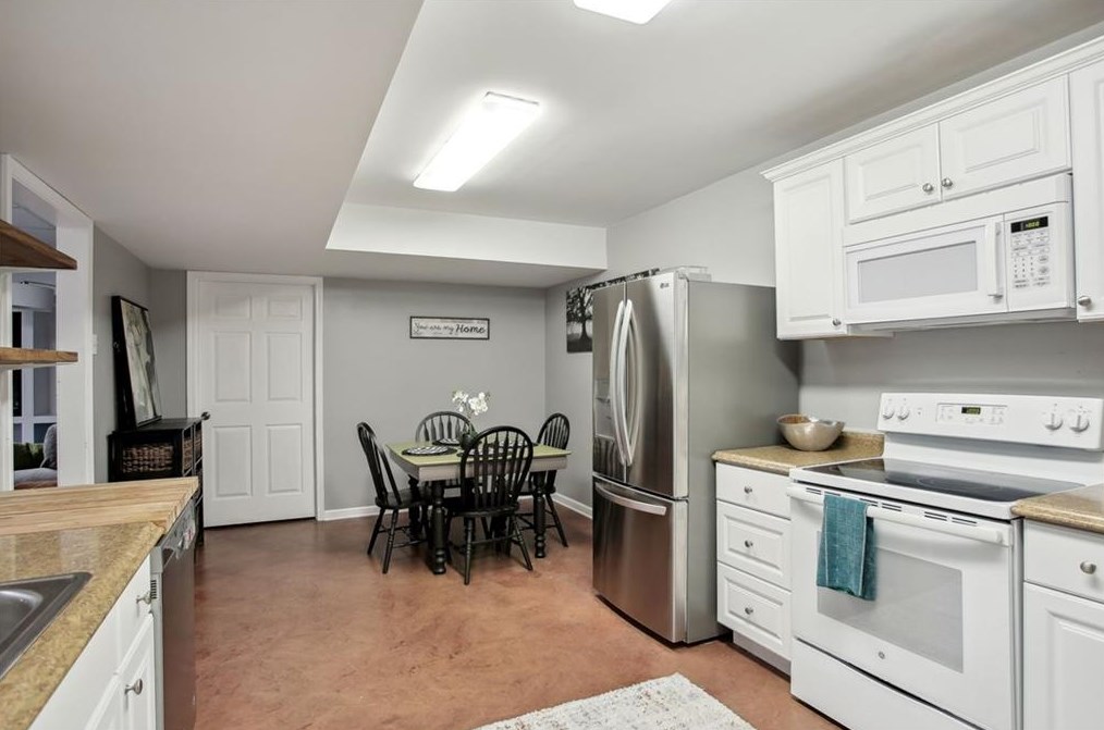 3928 Fieldstone Dr, Gainesville GA  30506-2240 exterior