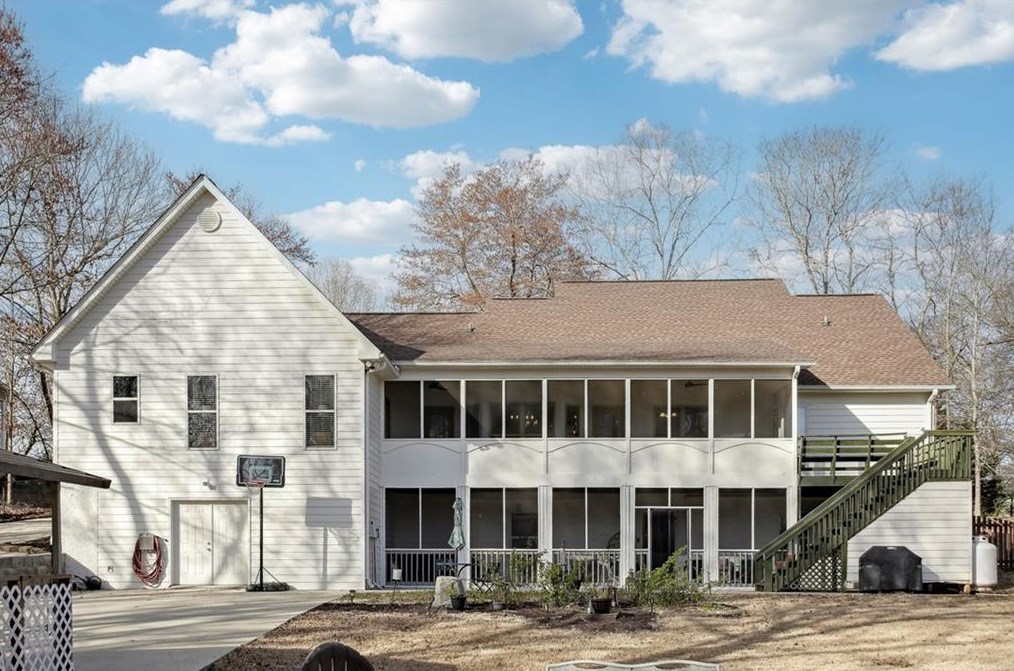 3928 Fieldstone Dr, Gainesville GA  30506-2240 exterior